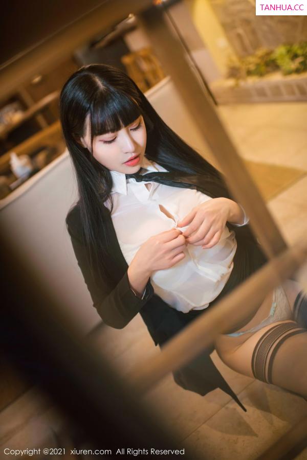 朱可 barbie可儿 [XiuRen]高清写真图 2021.01.25 No.3038 朱可儿Flower第14张图片
